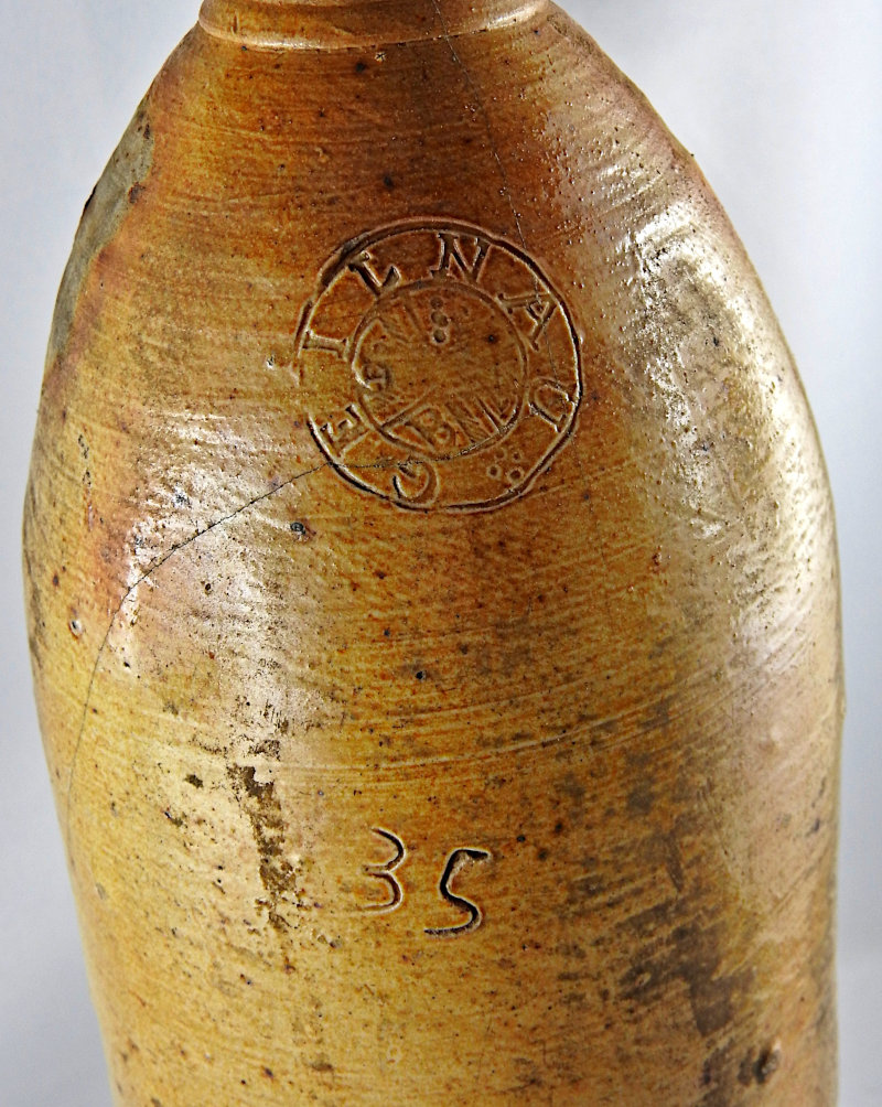  Detail Geilnauer Brunnenstempel mit Nummer des Töpfers.